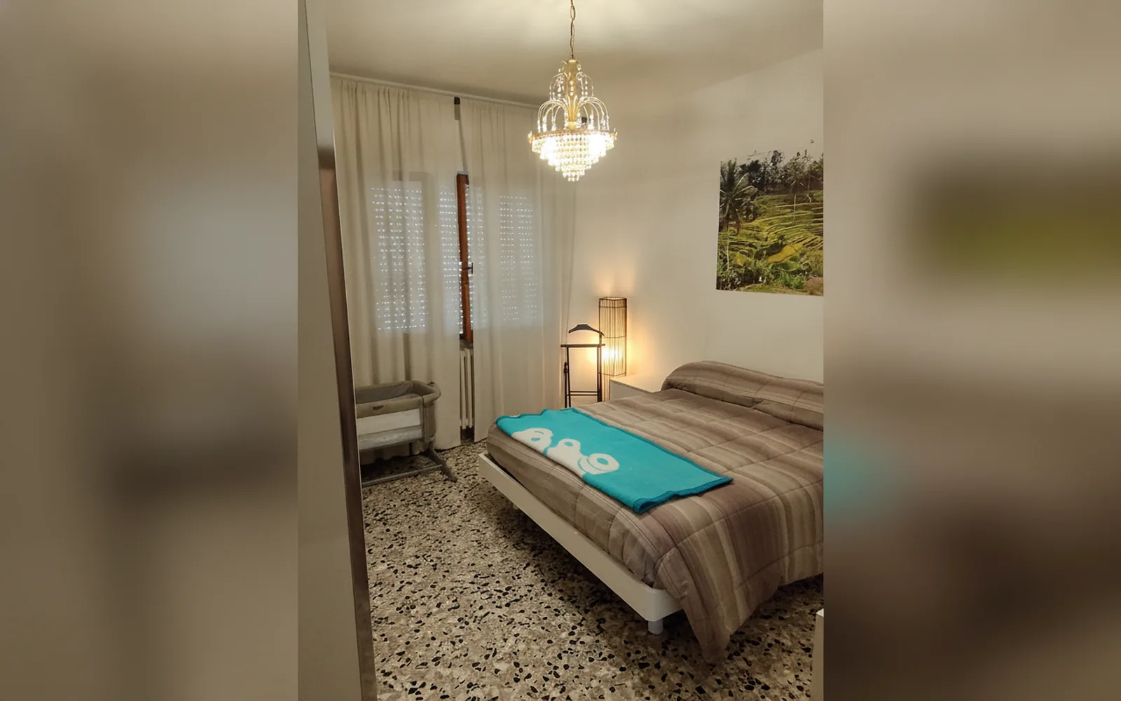 Camera con bagno privato — Casa de Nonna, Monte San Pietrangeli (Marche) (foto 1)